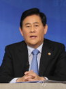 최경환 "내년까지 확장정책, 규제개혁 이룰 것"