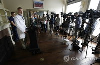 에볼라 바이러스, 660명 목숨 앗아가…라이베리아 국경 봉쇄