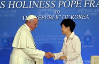 교황 “전쟁 안한다고 평화 아니다"