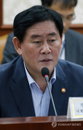 저탄소차협력금제 6년 '연기'…친환경차 지원 확대