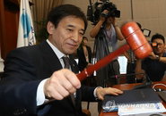 이주열 “금리 급등하면 조취 취할 것“