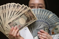 日, 1달러 110엔 소동…“엔저 신중하게 지켜볼 것”