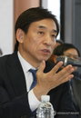이주열 “가계부채, 소비 제약 수준에 근접”