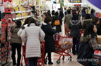 11월 소비자물가 상승률 0%대 눈앞…디플레이션 ‘공포’ 확대