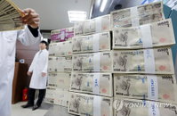 엔화가치, 원화 2배속도로 낙하…‘달러강세 여파’