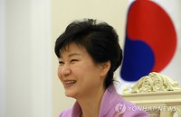 갤럽 “朴대통령 지지율 37% 최저…TK·PK 이탈"