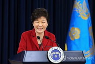 박근혜 대통령, "새로운 금융의 역할 끊임없이 연구해달라"