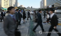 "연봉 5500만원 이상 직장인 2월 월급 확 줄 것"