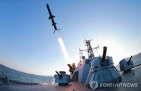 북한, 창당 광복 70주년 경축 '첨단무장장비' 개발