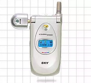 33만화소 외장 카메라를 선보인 스카이 IM-3100