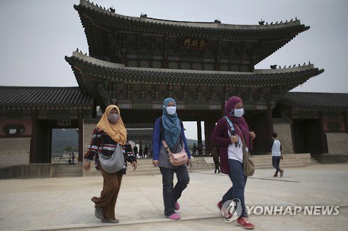 한산한 고궁 