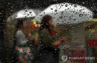 [토요일 날씨] 9월 첫 주말 쏟아지는 소나기, 가을이 가까운듯 선선한 날씨