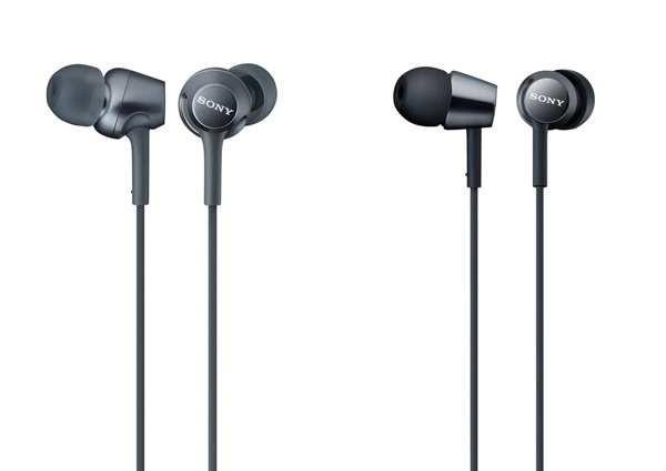 ▲스마트폰 초경량 이어폰 신제품 MDR-EX250AP(좌), MDR-EX150AP(우) 제품 컷 이미지 (사진 : 소니 제공)