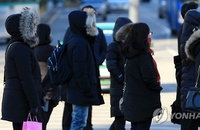 [날씨] 어제보다 낮은 기온으로 눈 또는 비 예정