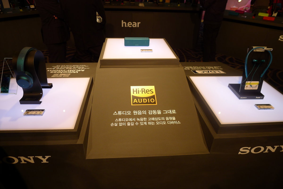 

▲h.ear 무선 시리즈 3종<사진=박성민 기자>

