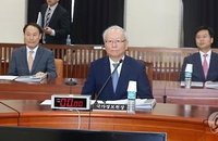 국정원 "어버이연합에 금품 지원안해…유해사범 제보는 받아"