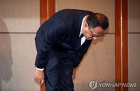 옥시 "살균제 사태 전적으로 책임…포괄적 피해보상"
