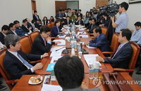 환노위, 미쟁점 법안 의결 무산…'노동4법 일괄처리' 이견