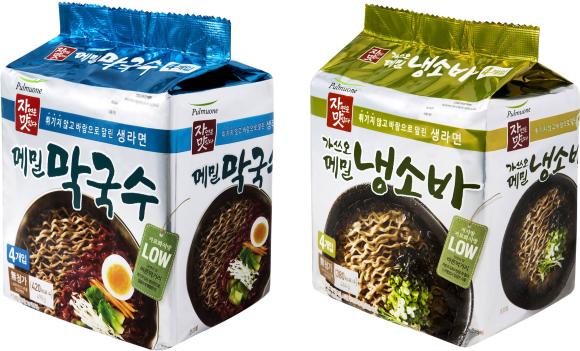 ▲자연은맛있다 여름면 2종 4개입 (사진 : 풀무원 제공)