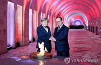 <브렉시트> 메르켈·올랑드 "불확실성 회피" 공동대응 합의