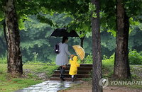 [날씨] 곳곳에 소나기.. 천둥·번개 주의