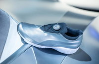BMW 디자인웍스, 콘셉트카 지나 닮은 드라이빙 슈즈 'X-캣 디스크' 선보여