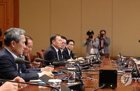 朴대통령, 광복절 특사 실시키로…"희망의 전기 필요"