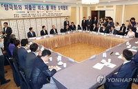 '국민연금 공공투자' 野-政 이견 팽팽…장관들 대거 불참