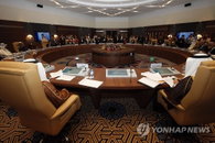 예상 깬 OPEC 원유 감산 합의···현실화까지 생산량 할당·비회원국 참여 숙제 남아