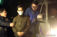 일단 튀고, 빽 쓰다가, 시끄러울 때 자수…'이영복 스타일'