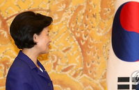 추미애 '영수회담' 철회부터 김종필, 韓·日 군사정보보호협정 가서명 강행까지···혼란 가중