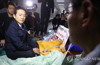 김용태·남경필 탈당 본격화...새누리당 친박연대로 회귀하나