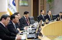 국무회의, '최순실 국정농단의혹' 특검법 공포안 의결