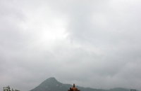 [날씨] 전국 구름많고 남해안·동해안 비