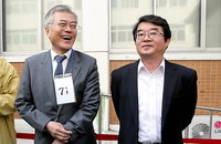 박근혜 탄핵소추안 가결에 다시 펜든 안도현