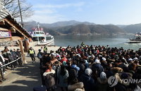 올해 방한 외국인 관광객 1천700만명 넘어…1시간당 2천명 육박
