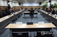국조특위, 남부구치소서 안종범·정호성 만나 비공개 질의