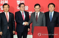 새누리·新黨 '진짜 보수' 적통 경쟁…潘 구애경쟁도 '후끈'