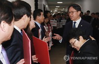 이틀째 개점휴업한 2월 국회...멀어지는 4당 협치