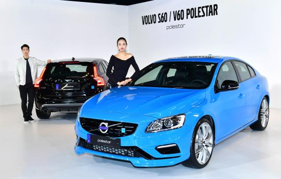 
▲(좌측부터)V60 폴스타, S60 폴스타<사진제공=볼보자동차코리아>
