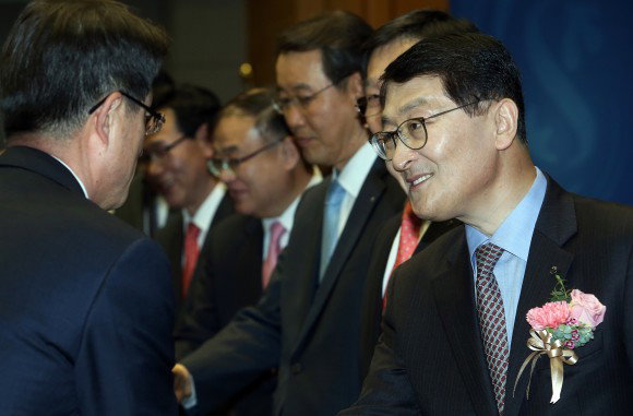 


▲위성호 신임 신한은행장 취임식 장면<사진제공=신한은행>

