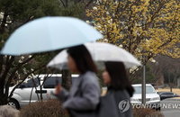 [오늘날씨] 낮부터 전국 곳곳 봄비…우산 챙기세요