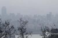 [오늘날씨] “옷·마스크 챙기세요” 바람 불어 ‘쌀쌀’ 미세먼지 ‘나쁨’