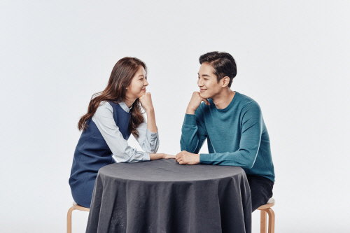 미혼자 96% 일상에서 기분전환 필요, 주된방법은 맛집탐방