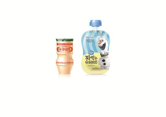 


▲좌측부터 얼려먹는 야쿠르트, 짜먹는 슈퍼100<사진제공=한국야쿠르트>
