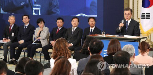 문재인 대통령 취임 100일 문재인 대통령 취임 100일