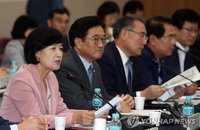與, 호남 민심잡기…"'예산택배' 부족한지 살펴보겠다"
