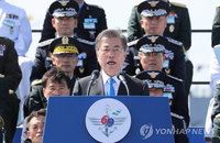 文대통령 "전작권 환수해야 北이 우리를 더 두려워 해"