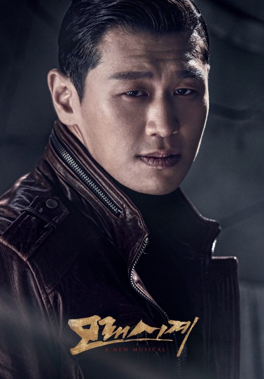 강홍석