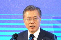 文대통령 "혁신금융…은행대출, 아이디어·기술로 평가“
